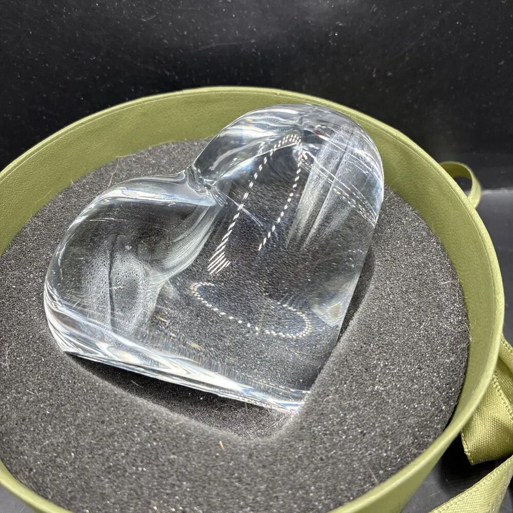 CHRISTOFLE Vintage Clear Crystal Glass Heart Paperweight